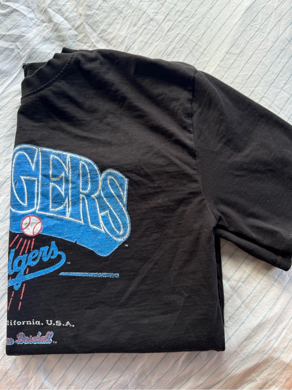 Peace Collective Los Angeles Dodgers Vintage Graphic Heavyweight T-Shirt. Medium - Picture 5 of 7